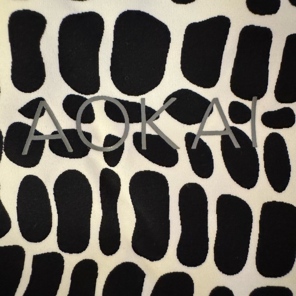 Hebrew Shell Active Shorts - Local Motion - image 3